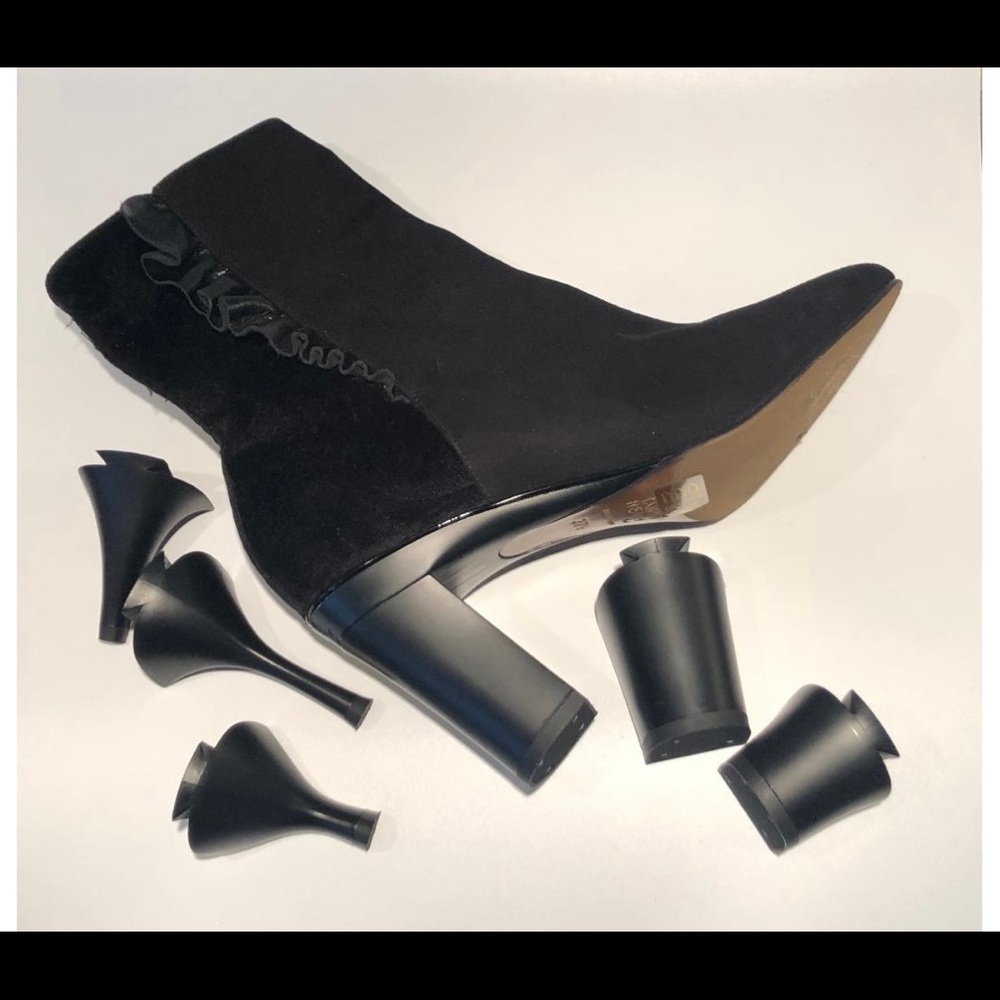 Tanya Heath Ankle Boots NWT
